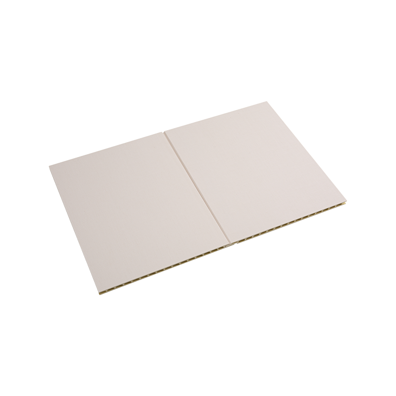 Edullinen puu-muovikomposiittiseinäpaneeli