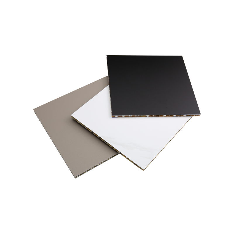 Alumiininen hunajakennopaneeli suuriin kattotiloihin Olohuone Ruokailuhuone Makuuhuone